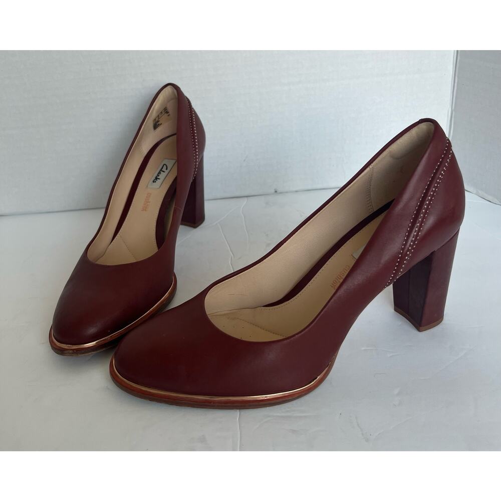 Clark’s Cushion Plus Leather Rustic Brown Almond Toe Block Heel Pump Sz 10M